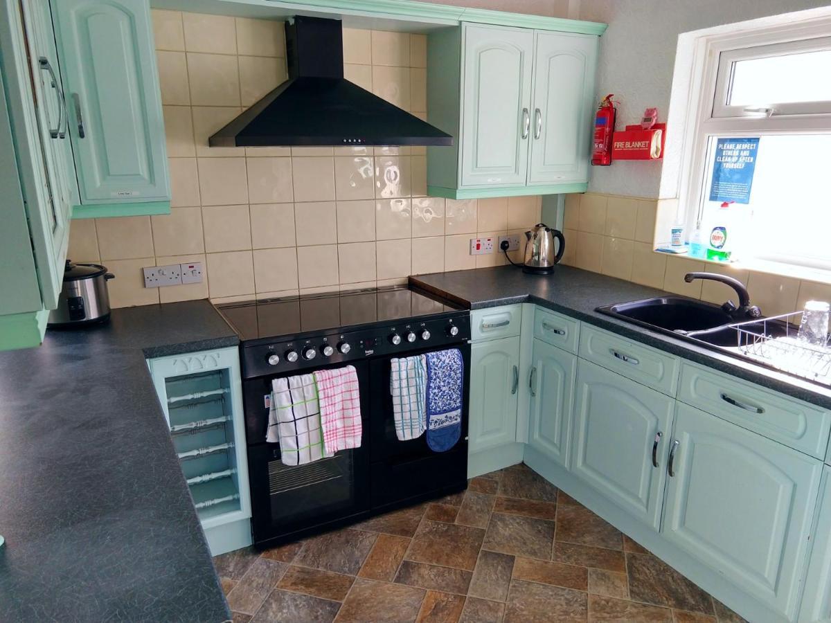 Napier Town House - Self Catering - Guesthouse Style - Twin And Double Rooms Workington Exterior foto
